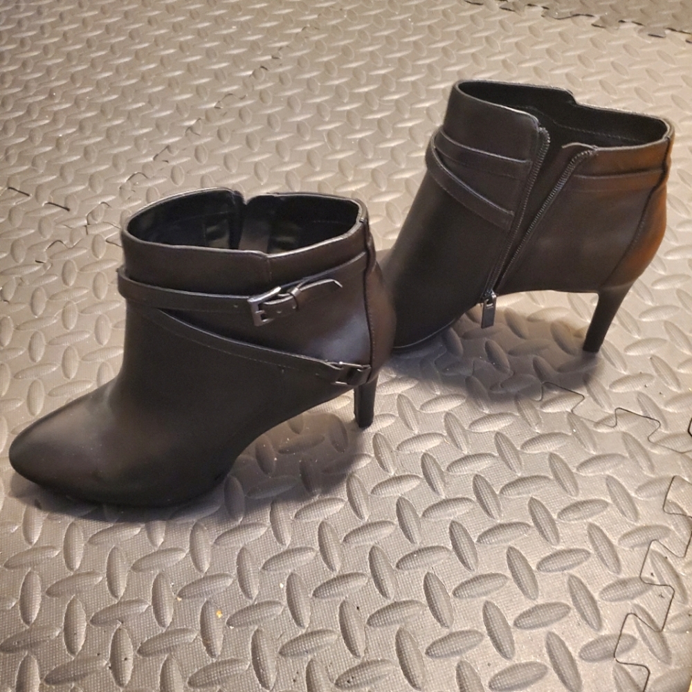 Bandolino booties